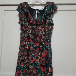 Mesh Trim Ruffle Dress